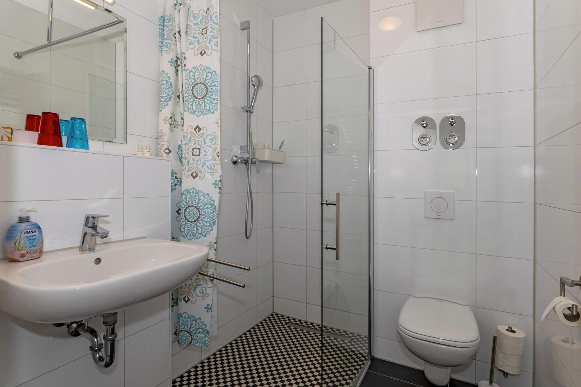 Hotel Zur Traube Ostseebad Kühlungsborn Exteriér fotografie
