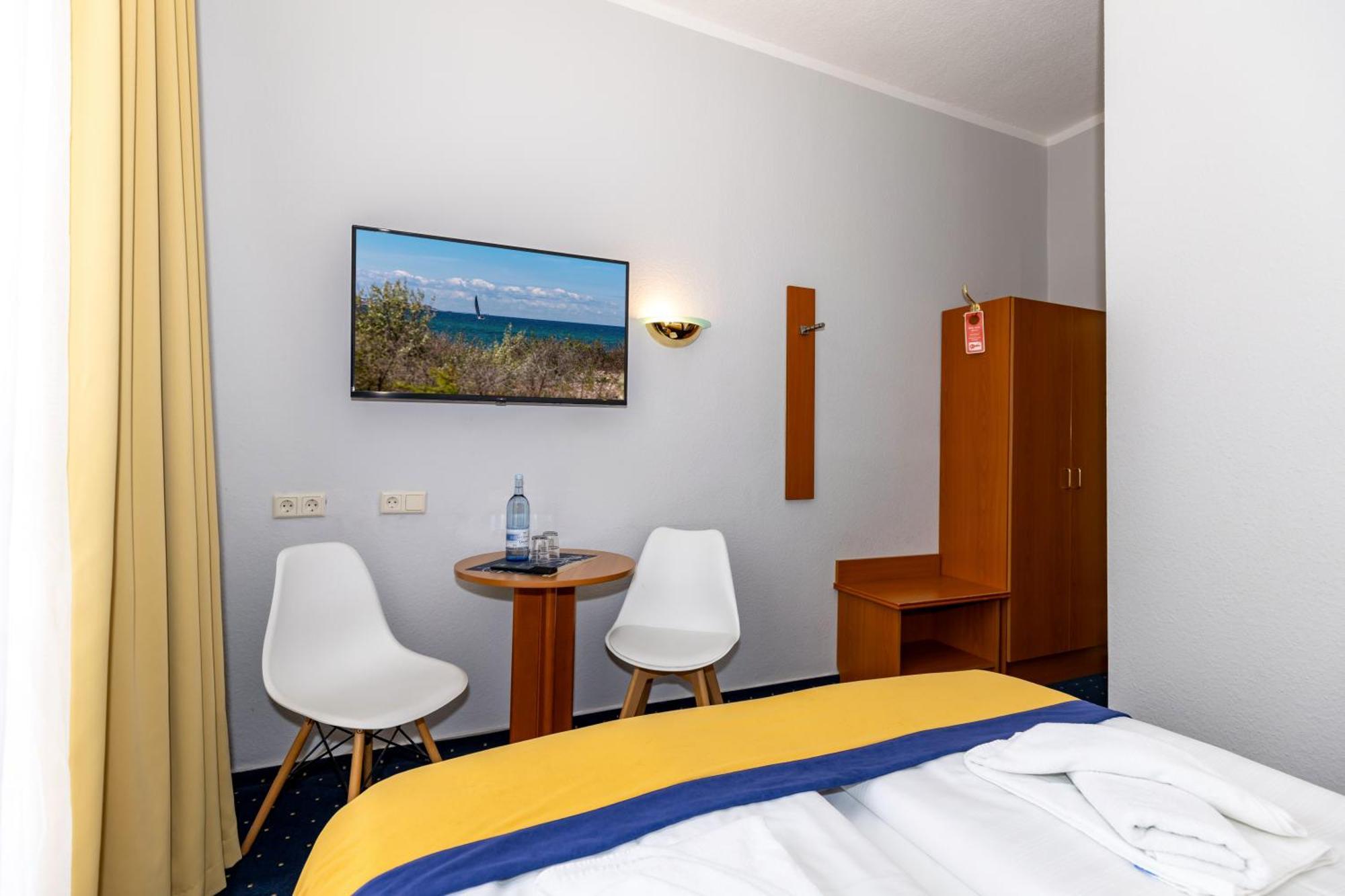 Hotel Zur Traube Ostseebad Kühlungsborn Exteriér fotografie